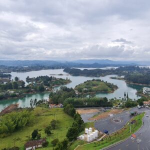 TOUR GUATAPE