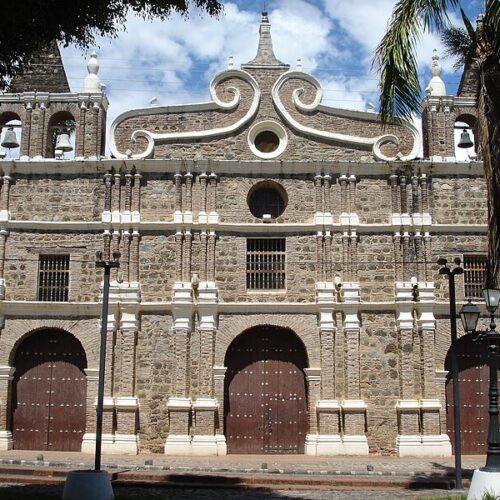 SANTA FE DE COLONIAL GROUP TOUR
